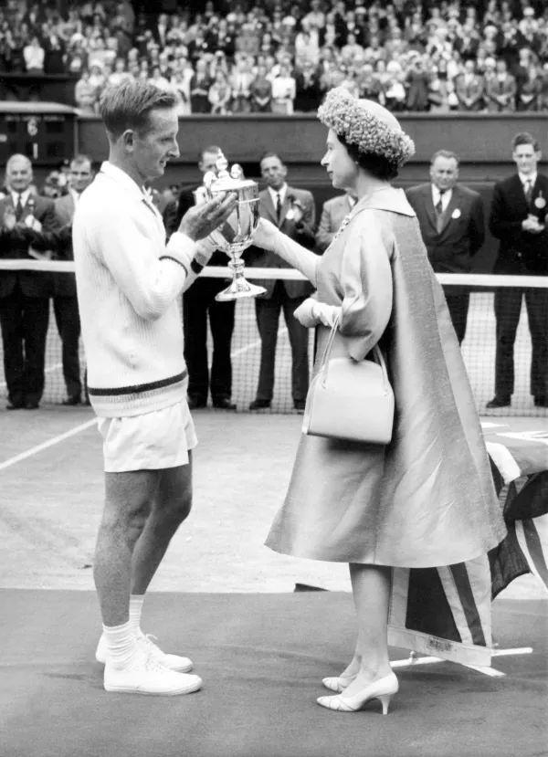 响球员的身 响球员的身